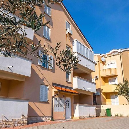 Apartment Hannah Novalja Exterior photo